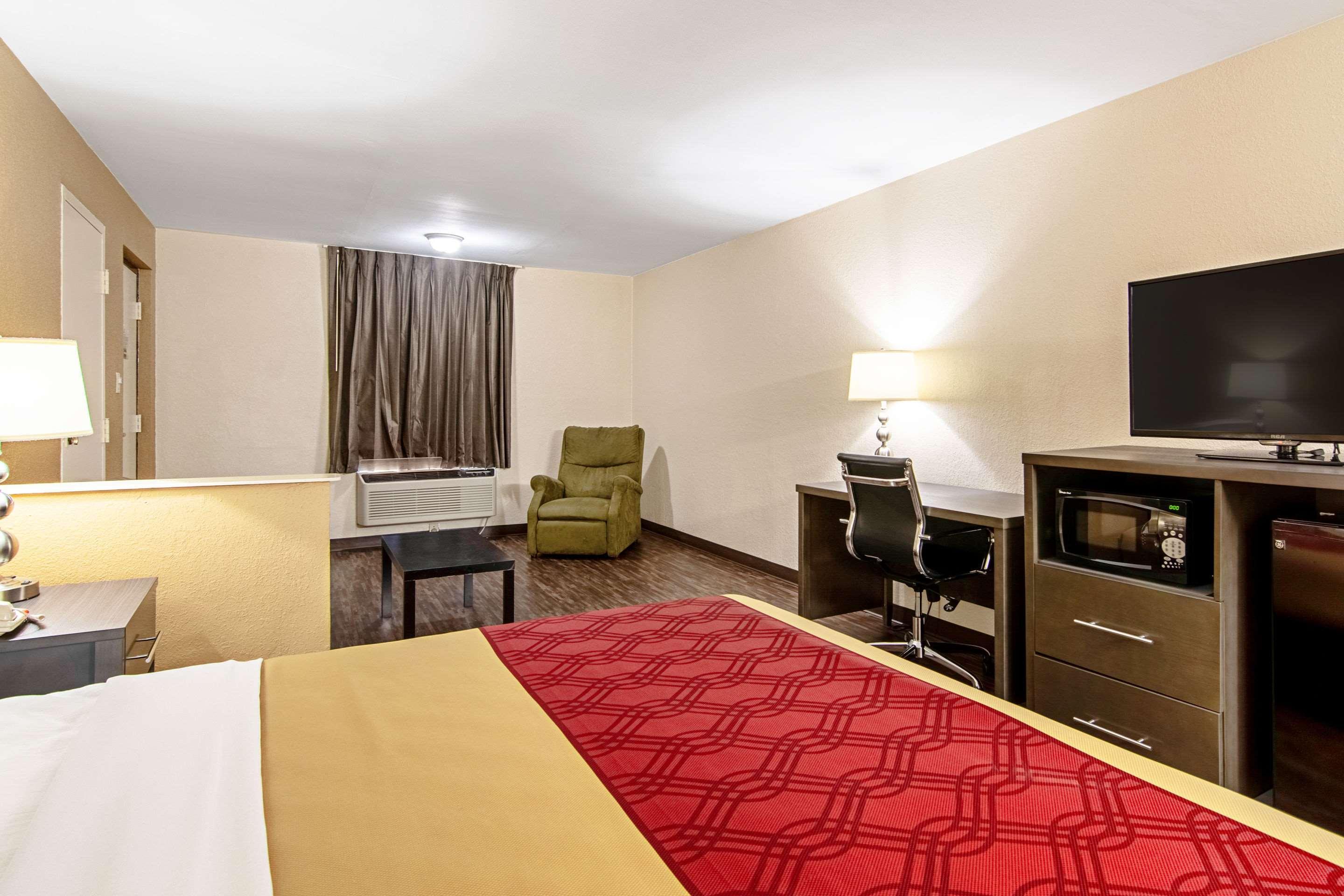 Econo Lodge Inn & Suites Matthews - Charlotte Eksteriør bilde