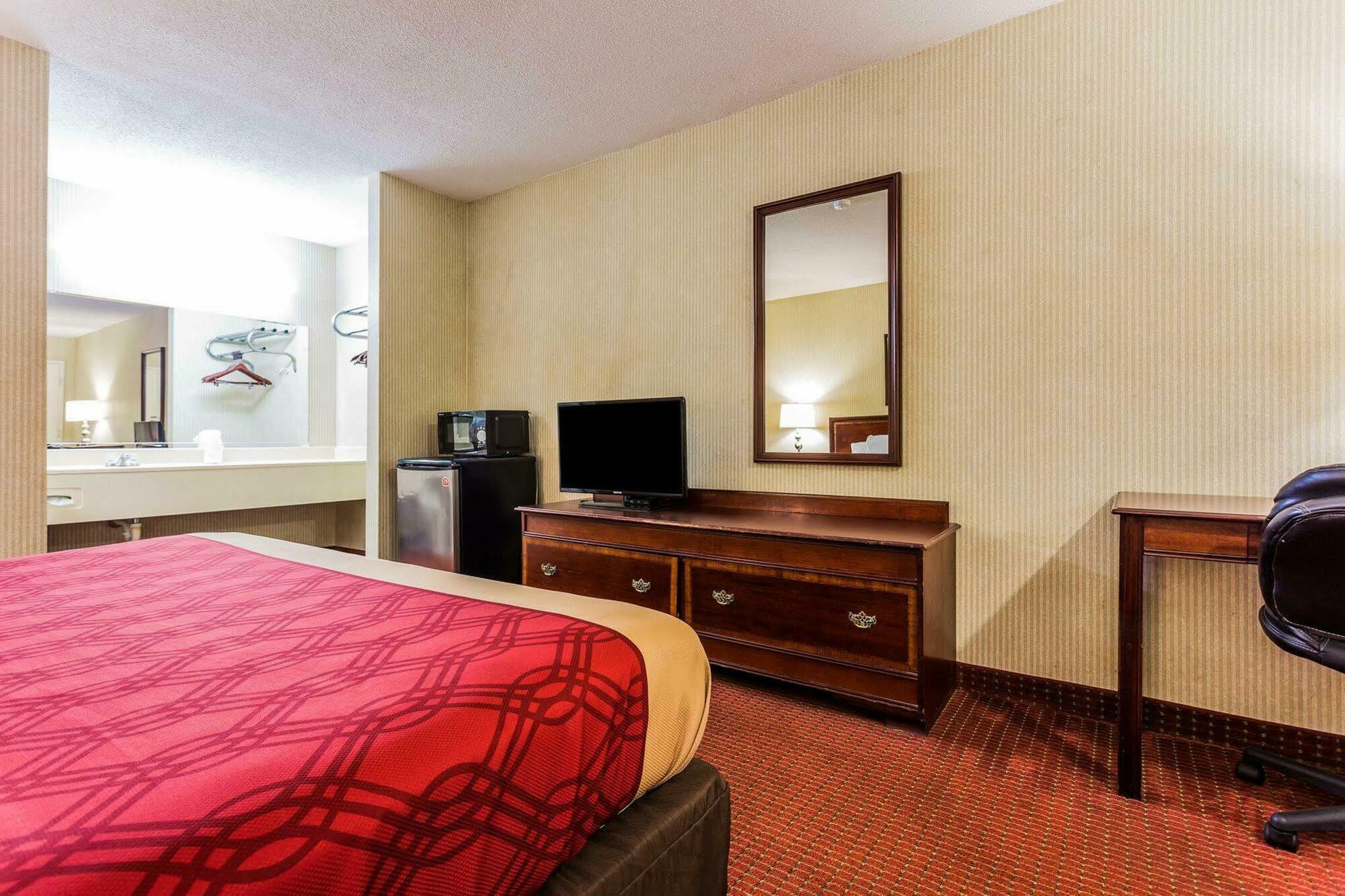 Econo Lodge Inn & Suites Matthews - Charlotte Eksteriør bilde