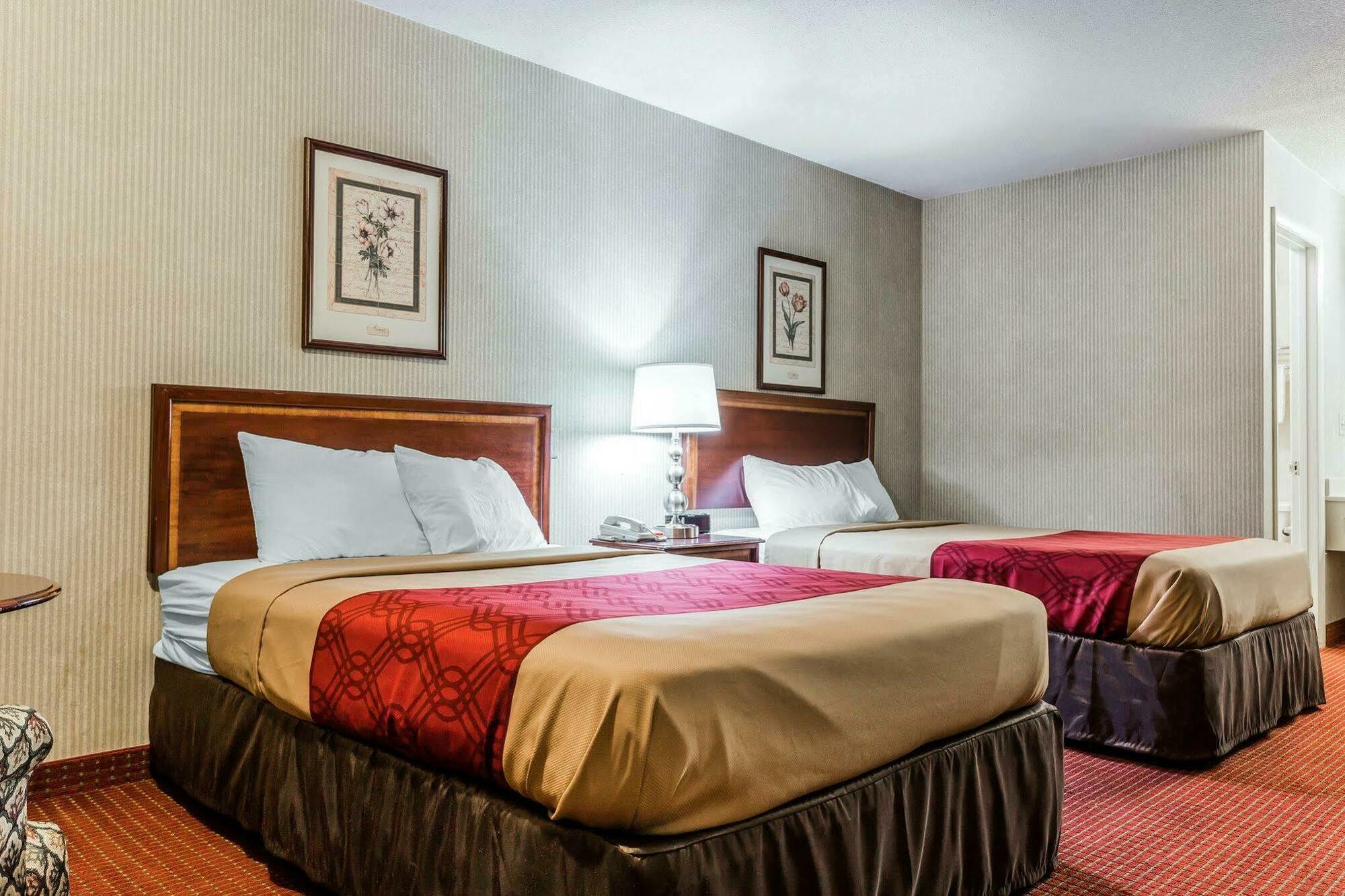 Econo Lodge Inn & Suites Matthews - Charlotte Eksteriør bilde